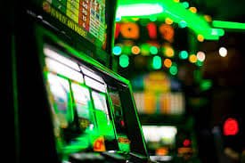 1bbet မိုဘိုင်းအက်ပ် VIP Dashboard နှင့် Cashback စစ်ဆေးနေသောပုံ